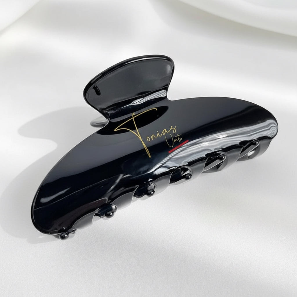 The Signature Claw Clip